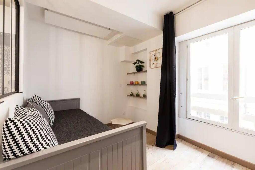 Апартаменты Le Flesselles - Hyper Centre - Calme Et Cosy Лион Экстерьер фото